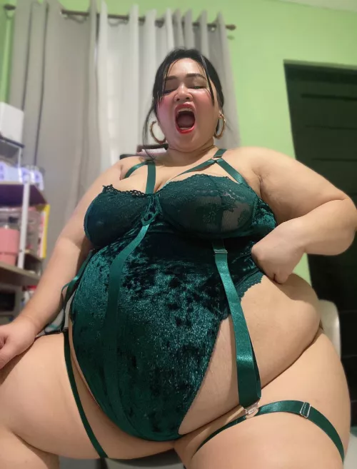 should I get more fatter?! 🐽🫐💙 by LiliBBWGoddess