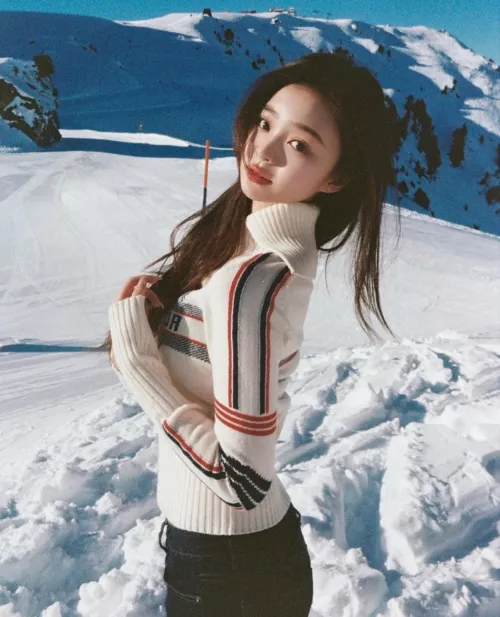 Snow Hunny by AERO-WAVE