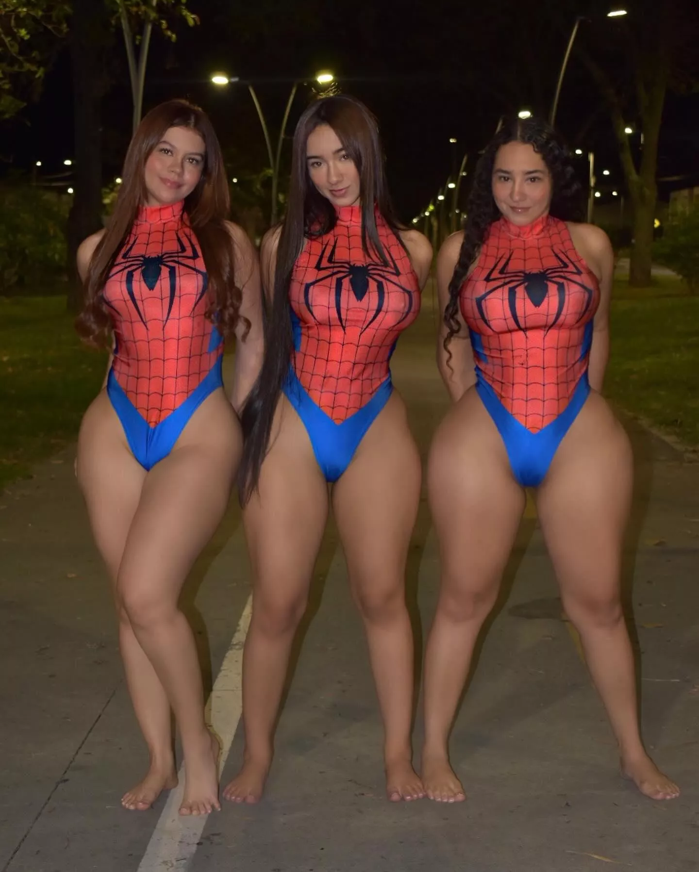 Spidey Chicks posted by tonenyc