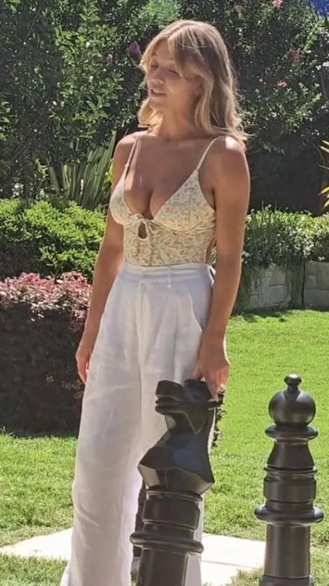 Sydney Sweeney posted by CharlesBrown34