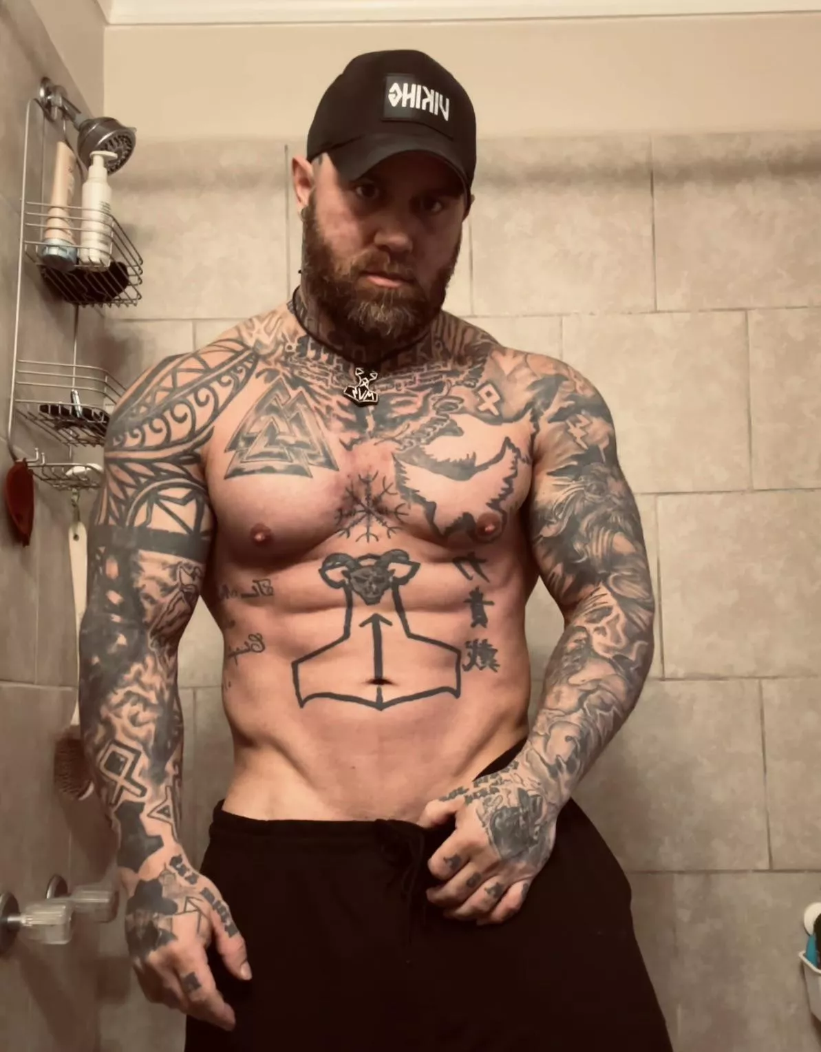 Time to begin the journey back down to 220lbs. 😎🤘🏽 posted by NaughtyNateN