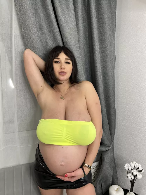 What do you think of my pregnant body? by amokline809