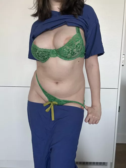 What I wore under my scrubs (f)23 by alexanextdooruk