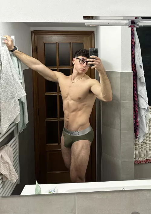 What’s the first thought that comes to your mind? Be truthful.. by Elegant_Reality_2028