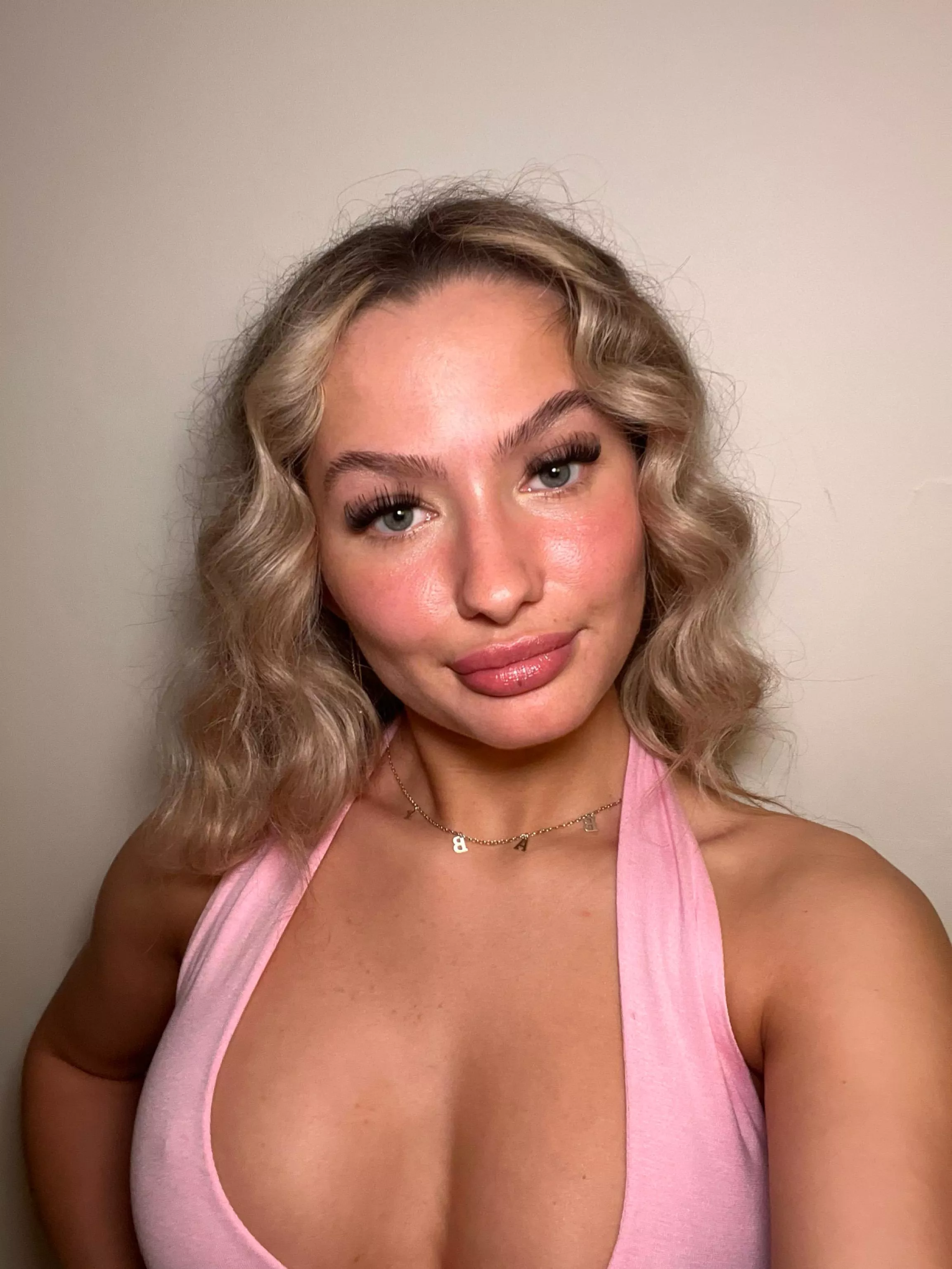 Would you take me out in this top? posted by Beautiful-Piano386