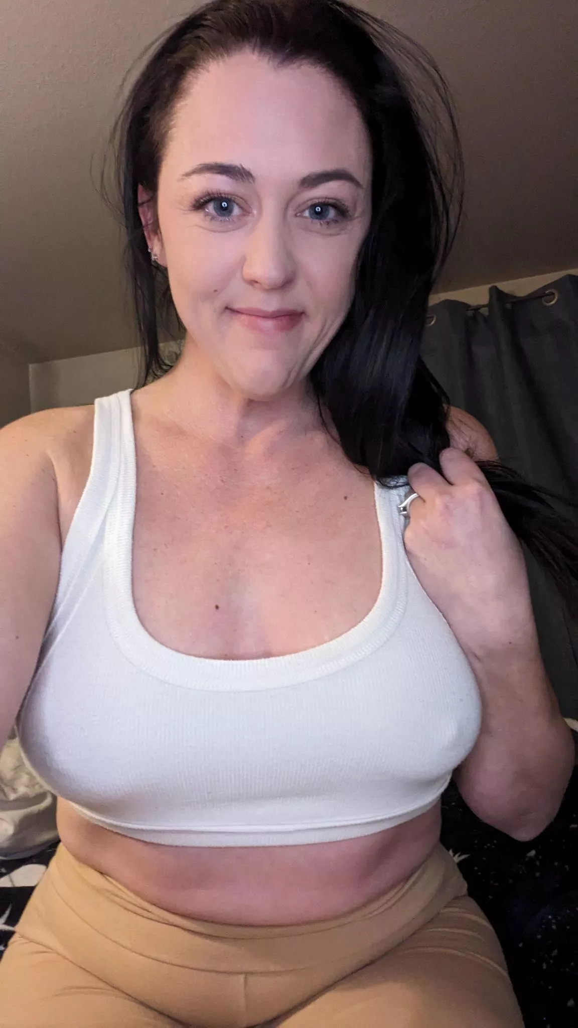 A curvy wife like me gives the best snuggles posted by toyification_girl