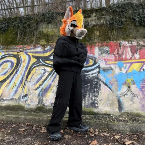 Always in black, I look like a bum 💨. by Render_yip