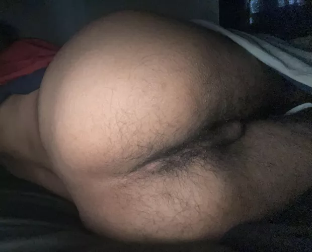 Did I make you stop scrolling 😘 by Little-Resource-1252