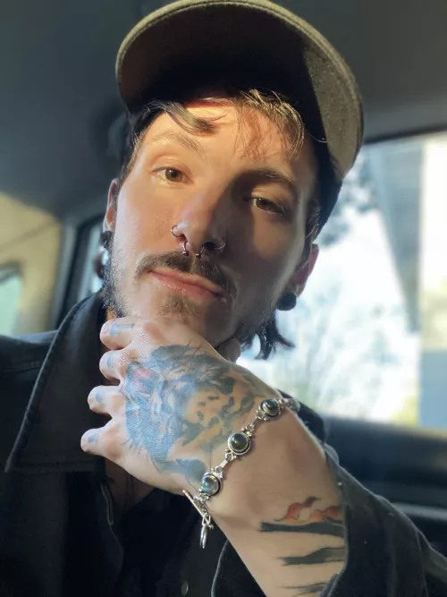 Felt handsome 🤠 by CertainlySatan666