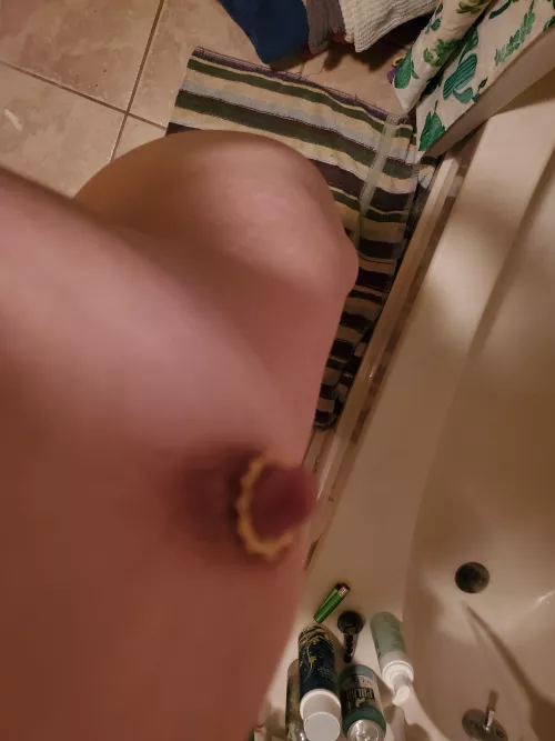 [F]uck me after my bath? 😶‍🌫️✌️👽 by Status_Stand3678