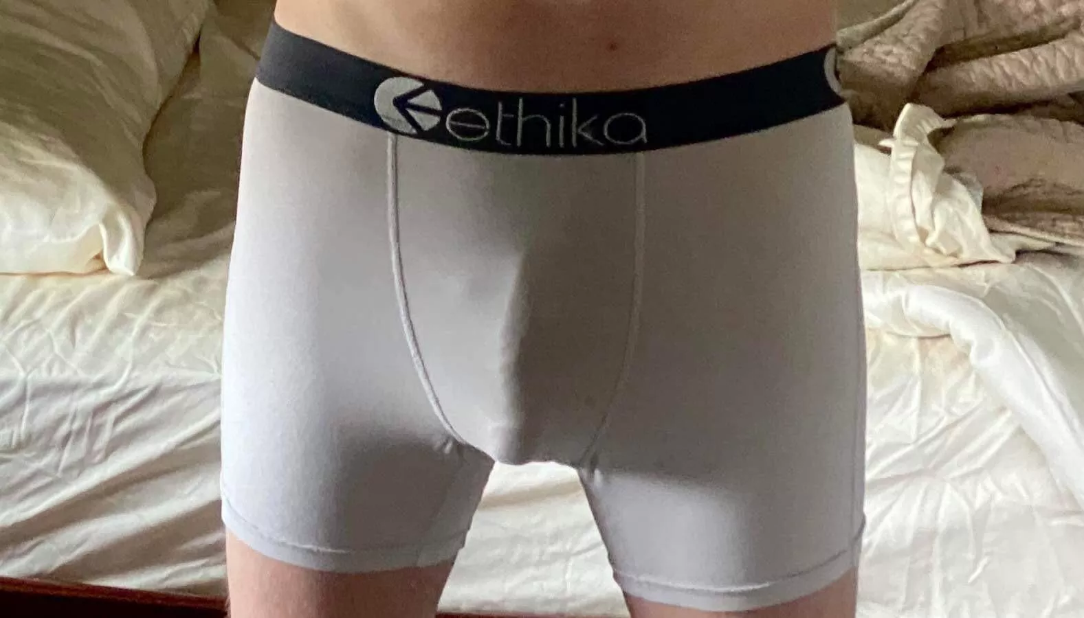 Hangin' on a Saturday posted by throwadick6969