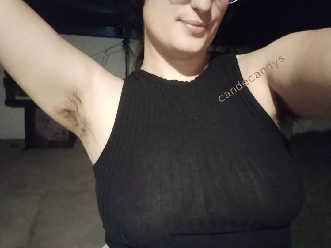 Happy hairy Friday posted by candecandys