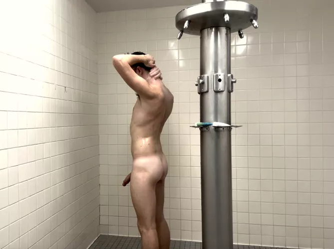 Help with my back? by LBC9