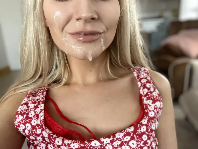 I love being a cumslut by gigi_summers