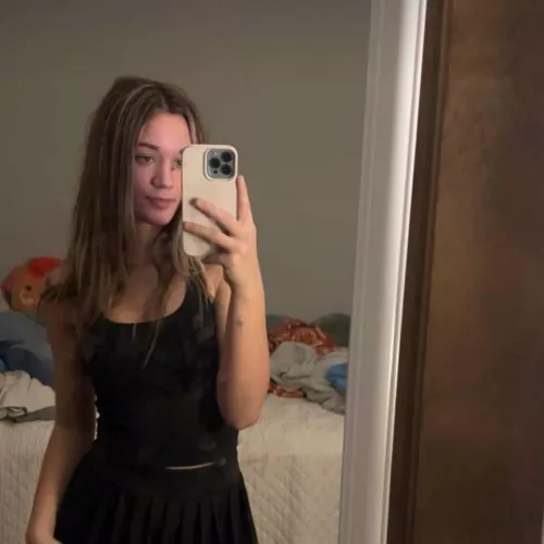 Is my body on your menu for tonight? by Deep-Noteworthy495