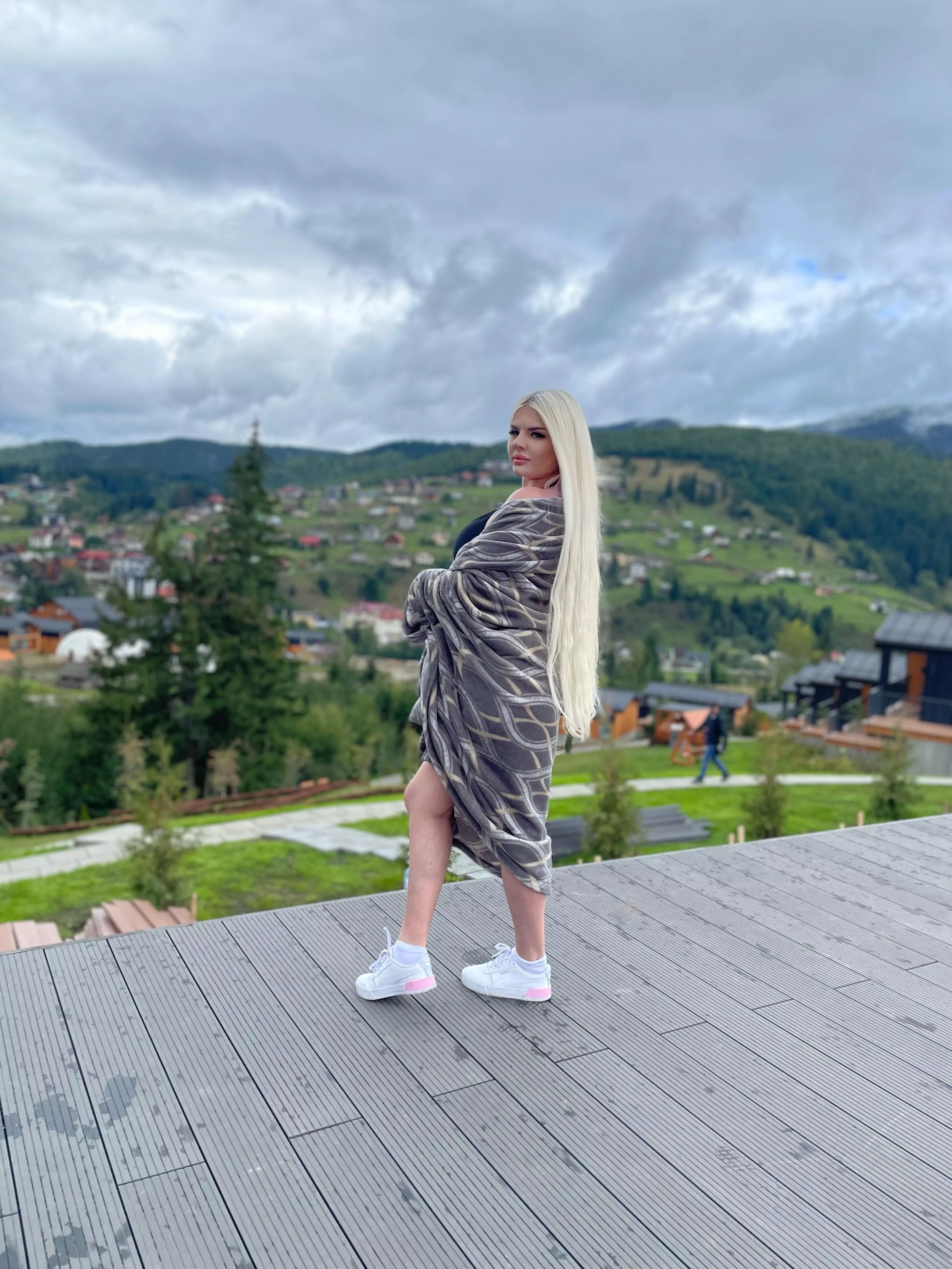 Long -haired blonde posted by Rebecca_Drake