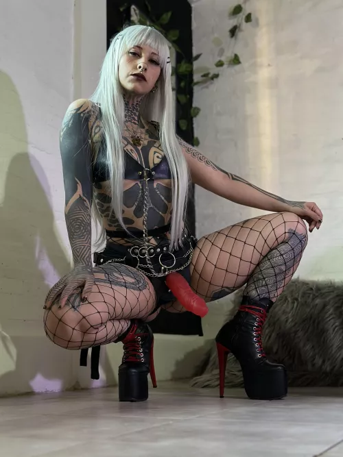 Mommy is going to be very rude to you today. by little_cybernymph