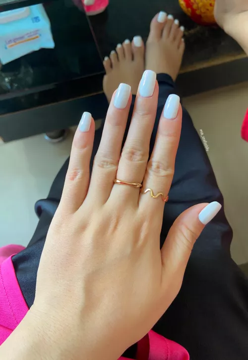 👋 or 🦶? Pick 1 by sexifeet4u