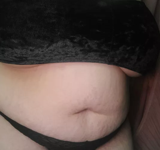 plumping up by burnedsienna