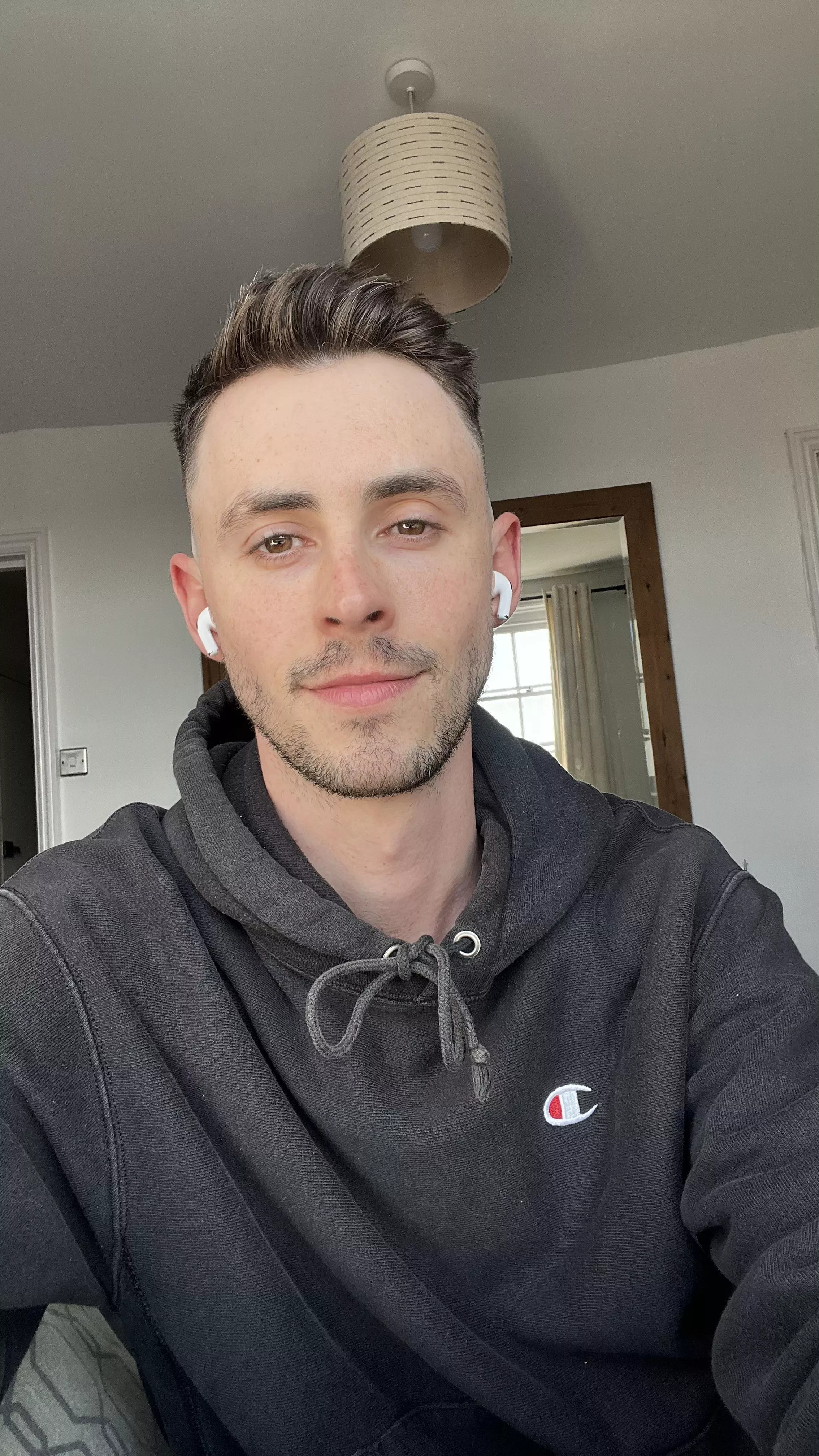 Saturdays > any other day of the week 🤩 posted by throwRA_big_tea