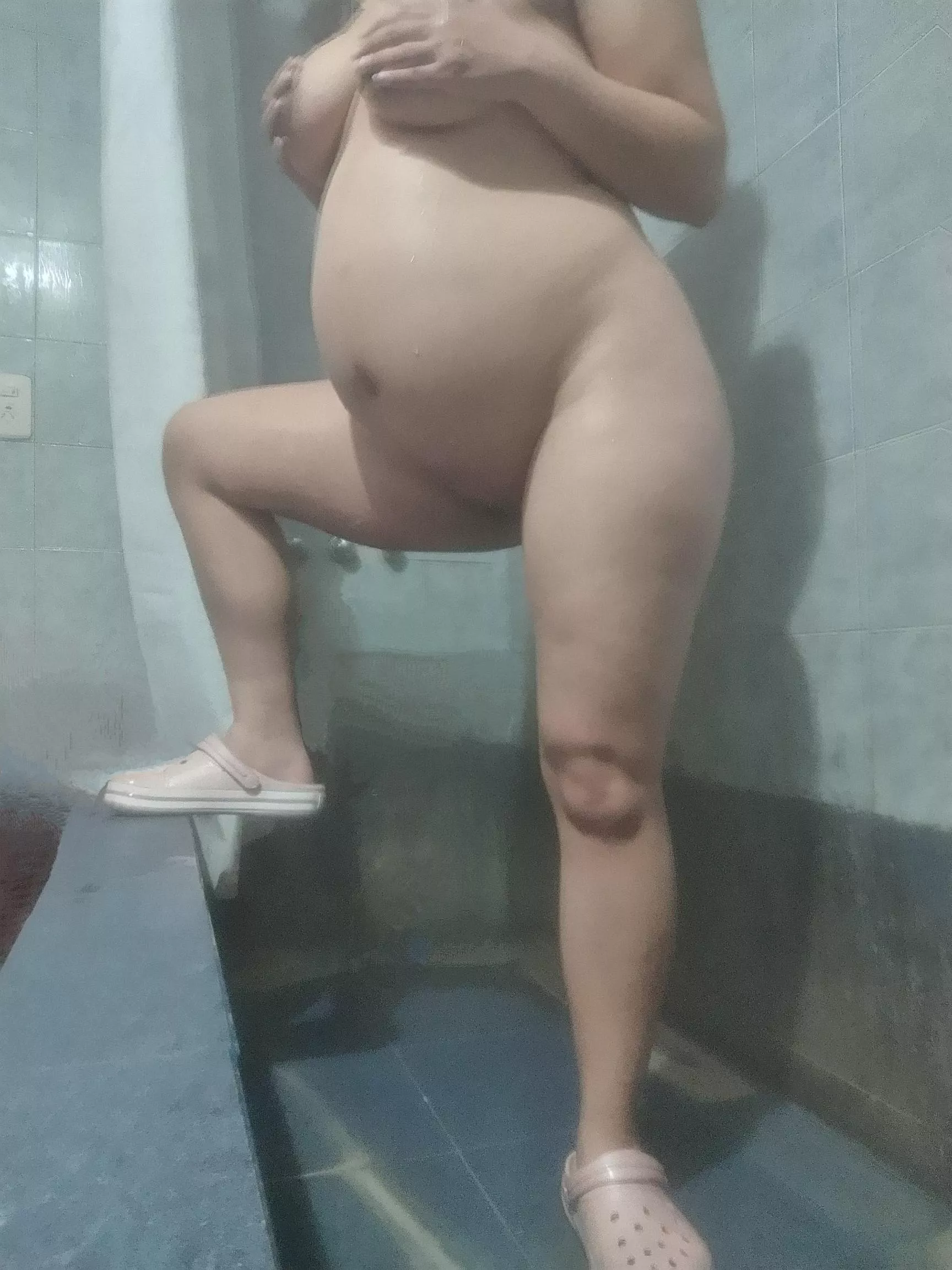 this pregnancy makes me beautiful posted by Anita-roma