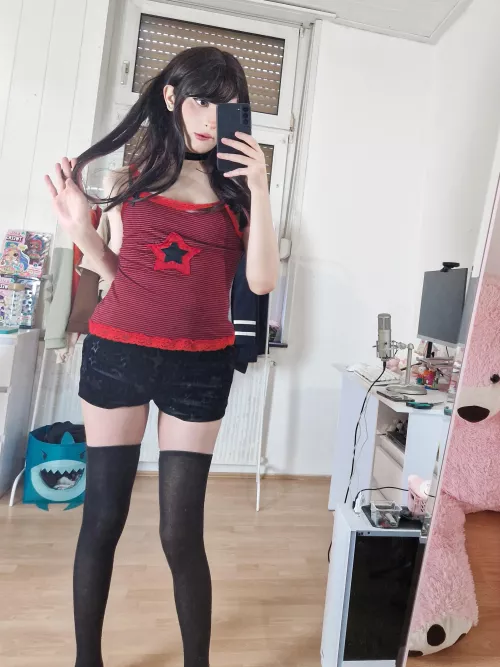 thought i look good here ☺️🖤 by purutrap