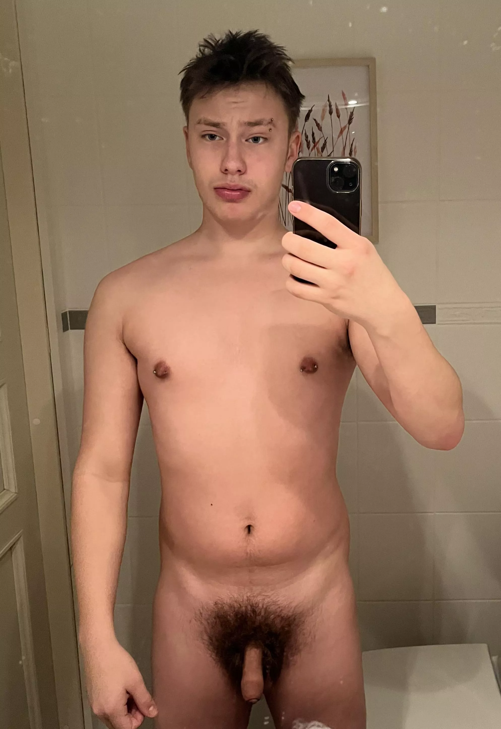 Will you kiss my lips or cock? posted by Jessdudez