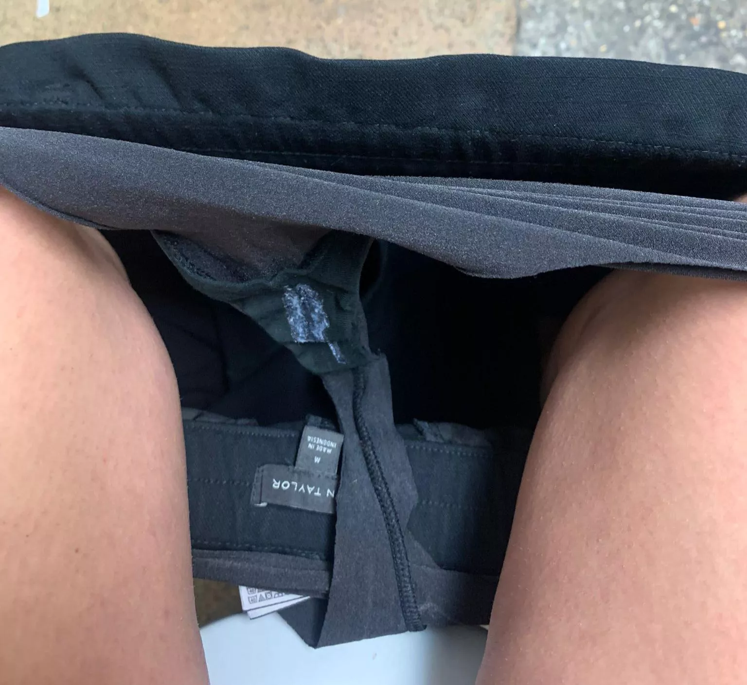 Working girl posted by scuzzymcgee