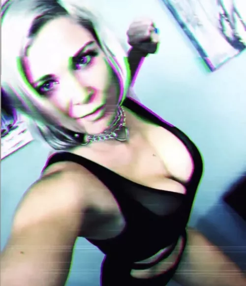 Would you choose me as your video game avatar? by PulpdanceMuse