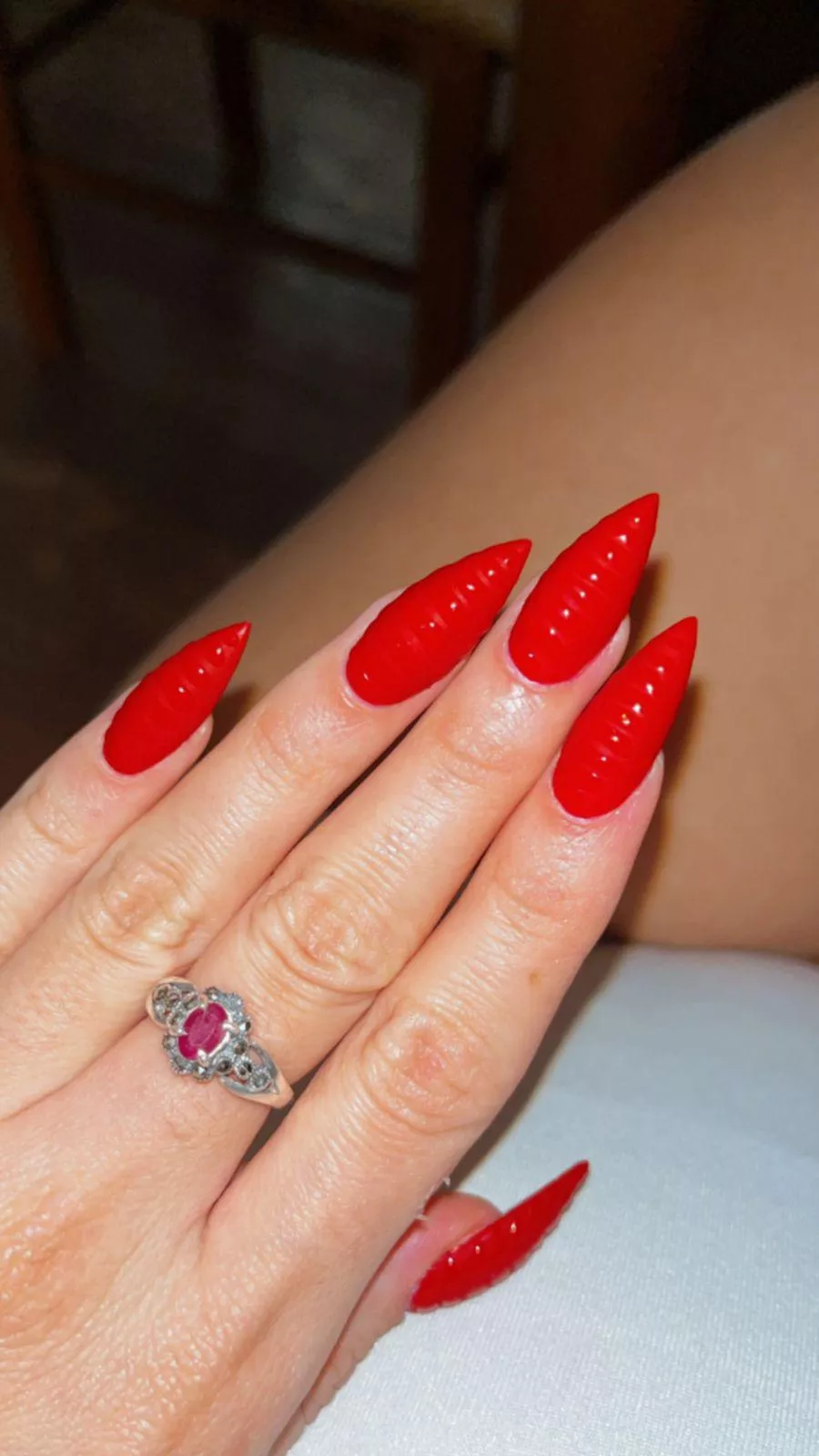your goddess loves texture in her nails, do u? posted by xxdemoniaxx