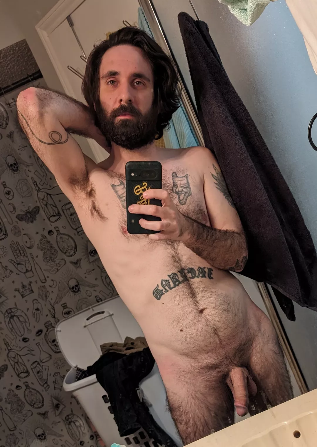 About to hop in the shower, wanna join? posted by entile