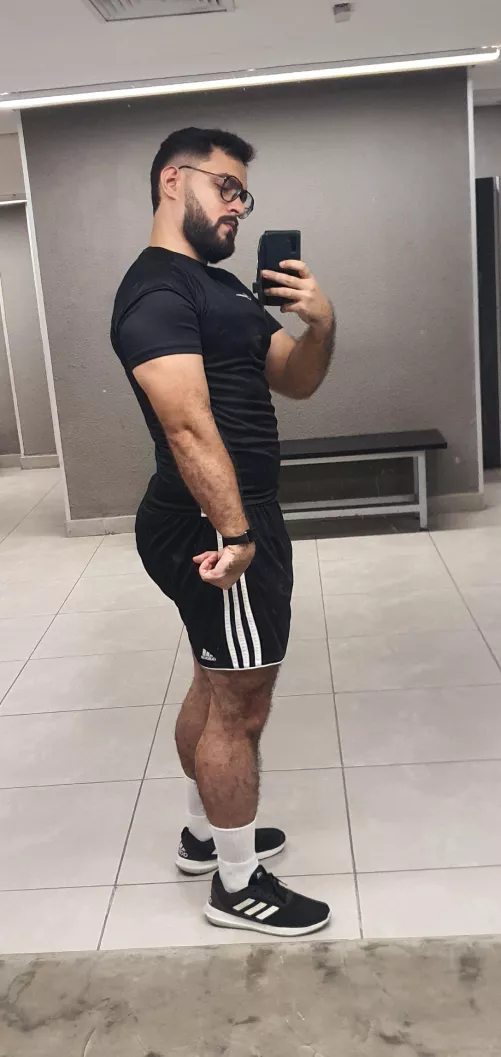 Aiming to be big by eudoriof