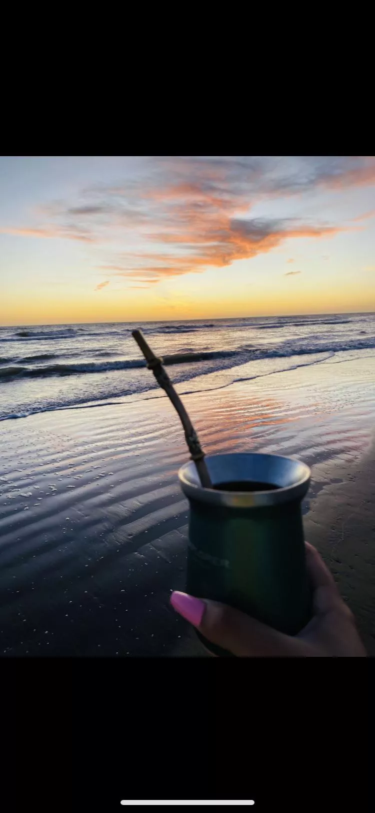 beautiful beach 😍 posted by onlyserenaa1