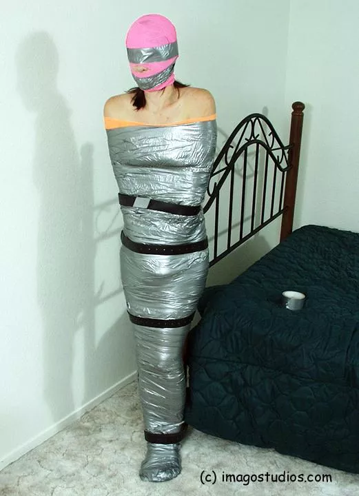 Bedpost Security posted by Bonding_Enthusiast