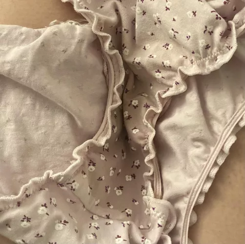 Couldn’t help myself by eatingcakeatnight