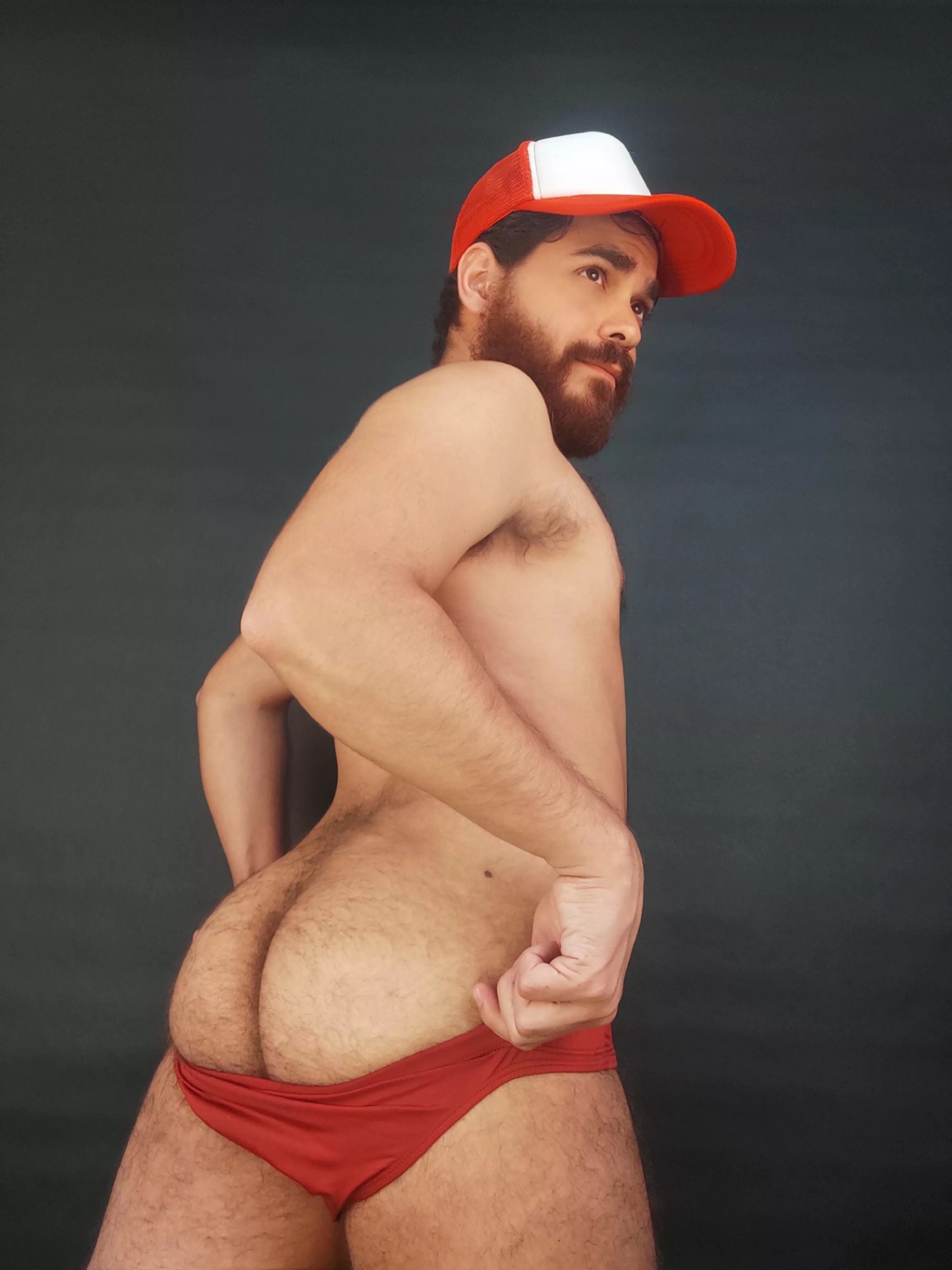 Hairy cake posted by TeddyScarVIP