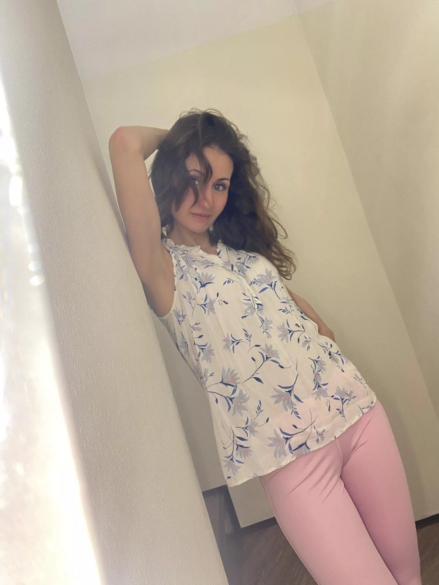 I decided to give you pleasure with a look full of passion (F31) posted by Viki_soul