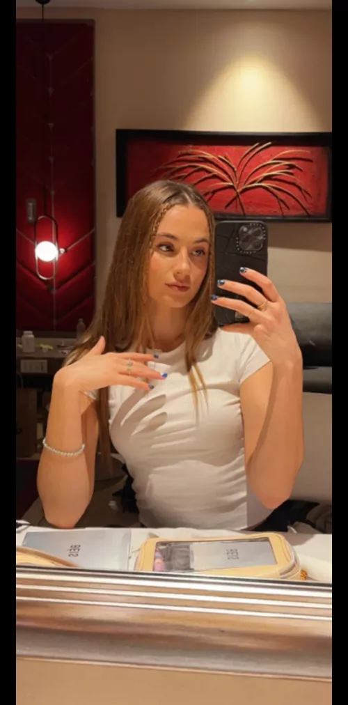 In dubai by loamtime