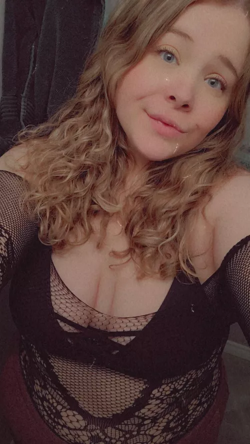 In need of a lady's company tonight. by honeyyyx