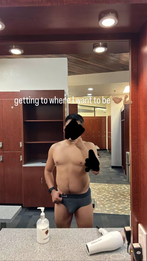 love walking around the locker room in briefs 🩲 by nobutsnocutsnococonu