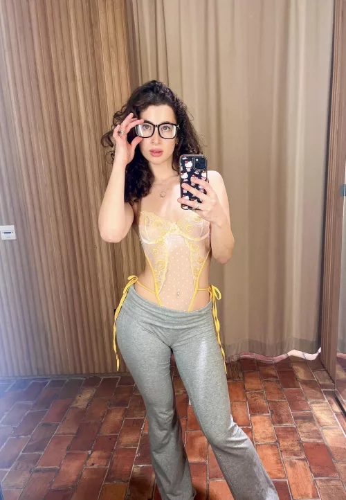 @luciamalone_ by lucia_malone86