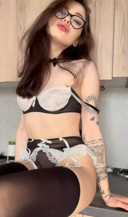 Many people dream of such a servant, but only you have it by Penciledsplash998