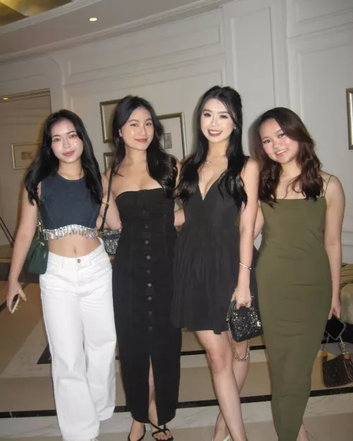 Me (second from right) or my friends? by Kimmie2001