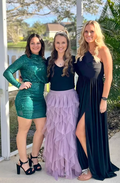 MILFs by jerkaccount87