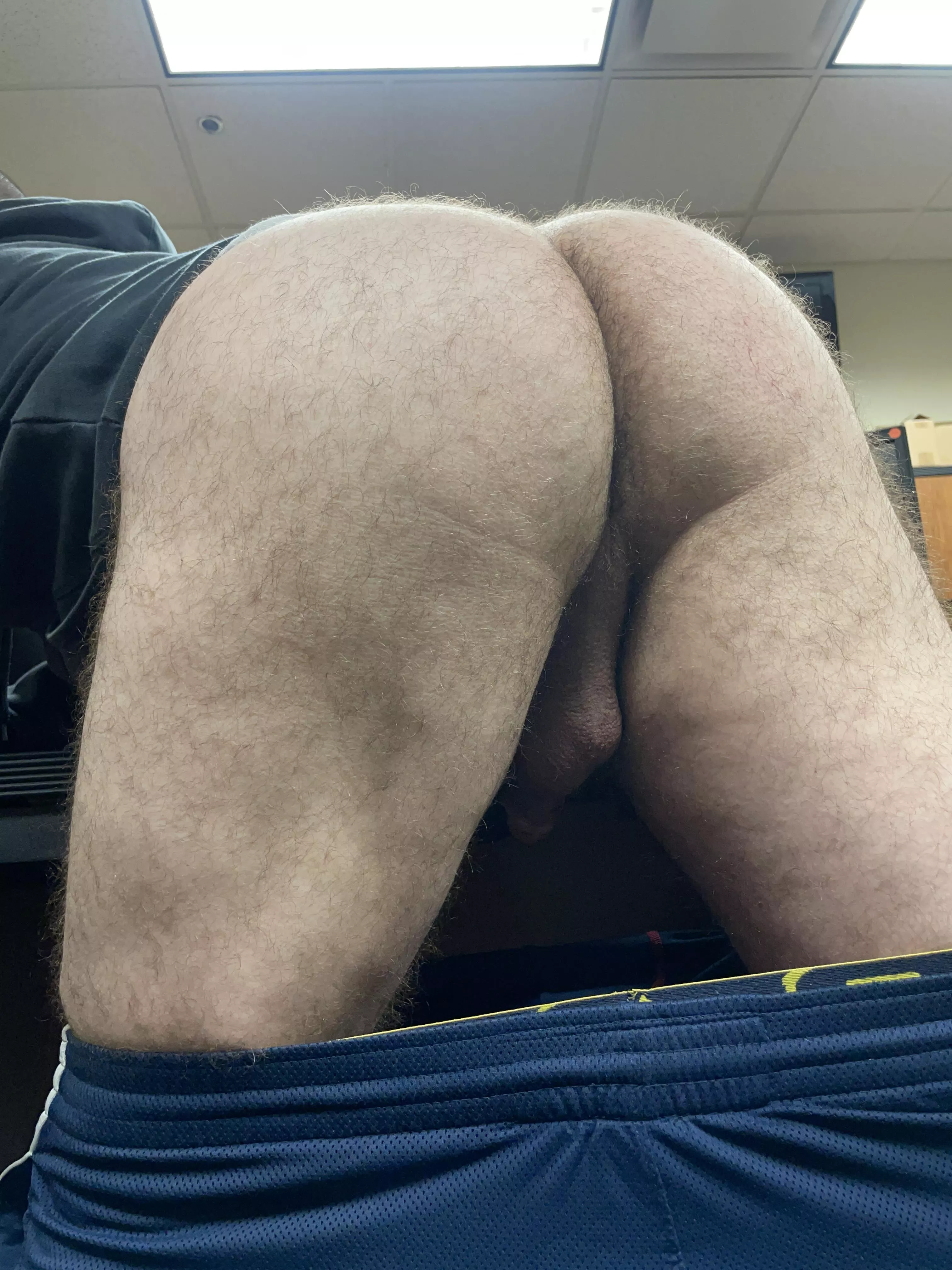 morning stretches posted by built2bottom