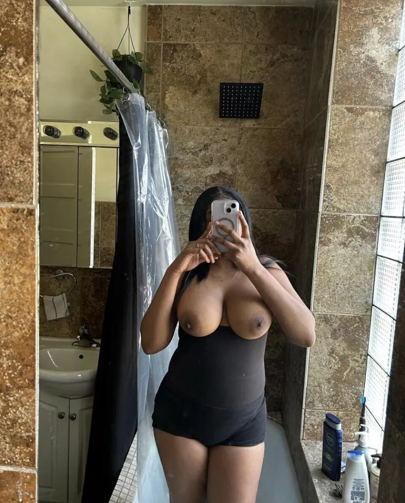 my n….r boobs will be hanging out my shirt all day like the hoodrat I am 😽😽 telegram/kik: yayasonasty posted by YaYaTheSub