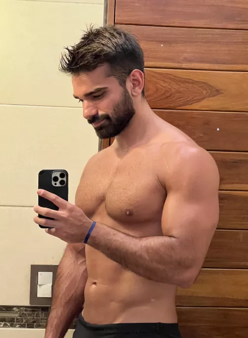 Quite busy day by nicksunday7