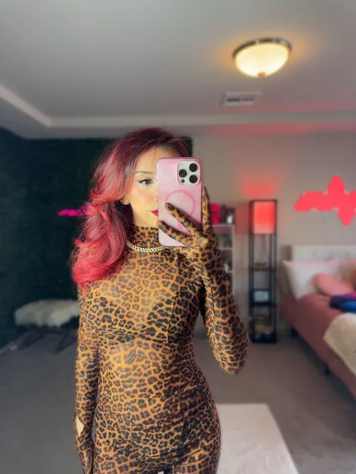 Ready To Serve Your Mommy Good Boy? 🤭 Let’s See If You Have What It Takes! Approach Carefully 😈🙇🏻 [cam] [dom] [gfe] [sext] [pic] [rate] [vid] (pricing below) by tuttiifruttiibaby