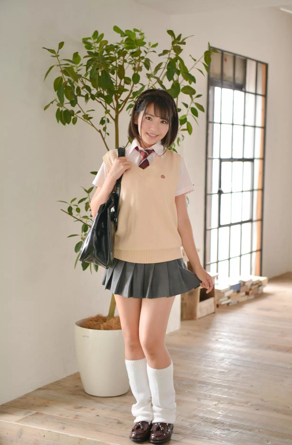 Sasaki Moeka posted by CaptainUndie