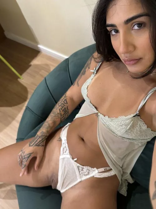 so smooth if you touch, you'll slide in by ivyclark__